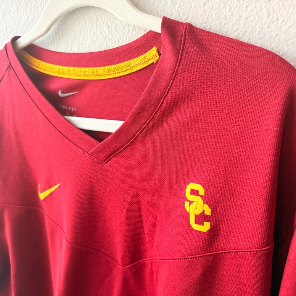 Nike Dri-FIT USC Trojans Long Sleeve Athletic Top – Men’s XXL